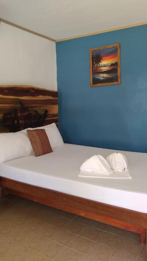 Summer Homes Beach Resort And Cottages Palawan Barton Exterior foto